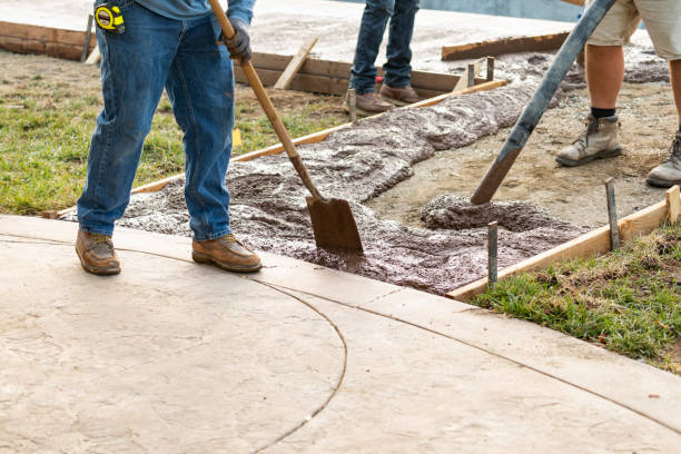 Best Local Concrete Companies  in Macdonnell Heights, NY